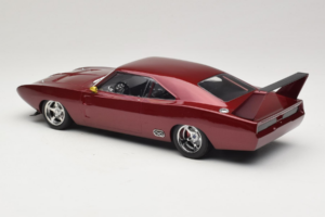 Dodge Charger Daytona Fast & Furious Dom's Car GreenLight 1:18 19003 Kov – obrázek 5 z 6