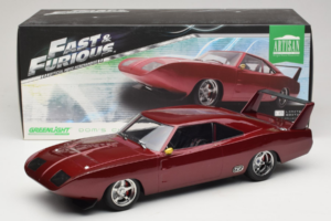 Dodge Charger Daytona Fast & Furious Dom's Car GreenLight 1:18 19003 Kov – obrázek 6 z 6
