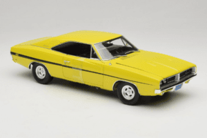 Dodge Charger R/T Žlutý Dirty Mary Crazy Larry Auto World 1:18 AWSS101/06 Kov – obrázek 6 z 8