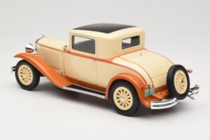 Dodge Eight DG Coupe Béžový BoS Models 1:18 BOS289 Pryskyřice – obrázek 5 z 6