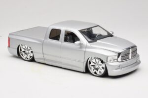 Dodge Ram Tuned Stříbrný Jada 1:18 63162-SM Kov – obrázek 6 z 8