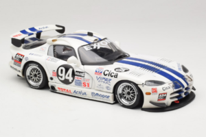 Dodge Viper GTS-R #94 Viper Team Oreca O. Beretta / T. Archer / D. Dupuy 24 Hours of Daytona 1997 AUTOart 1:18 89723 Kov – obrázek 6 z 8