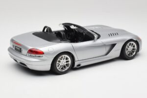 Dodge Viper SRT-10 Bright Stříbrný Bburago 1:18 34908 Kov – obrázek 3 z 8