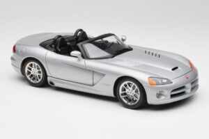 Dodge Viper SRT-10 Bright Stříbrný Bburago 1:18 34908 Kov – obrázek 6 z 8