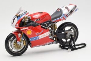 Ducati 998R WSB #1 T. Bayliss Ducati Infostrada 2002 Minichamps 1:12 122021201 Kov – obrázek 2 z 6