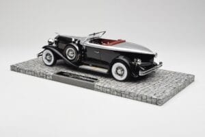 Duesenberg Model J Torpedo Disappearing Top Convertible Coupe Stříbrný Černý Minichamps 1:18 107150431 Pryskyřice – obrázek 5 z 6