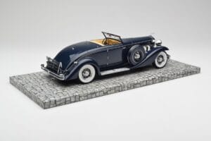 Duesenberg SJN Convertible Coupe Midnight Blue Minichamps 1:18 107150332 Kov – obrázek 2 z 6