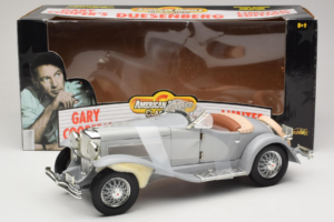 Duesenberg SJ Gary Cooper's Movie Car ERTL 1:18 7963 Kov – obrázek 6 z 6