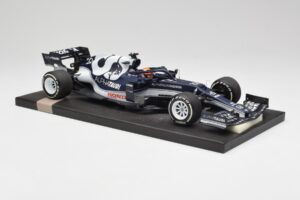 AlphaTauri AT02 #22 Y. Tsunoda Bahrain GP 2021 Minichamps 1:18 117210122 Kov – obrázek 4 z 6