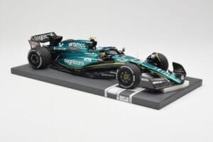 Aston Martin AMR23 #14 F. Alonso 3rd Place Saudi Arabian GP 2023 Minichamps 1:18 117230214 Kov – obrázek 4 z 7
