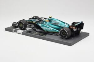Aston Martin AMR23 #14 F. Alonso 3rd Place Saudi Arabian GP 2023 Minichamps 1:18 117230214 Kov – obrázek 5 z 7