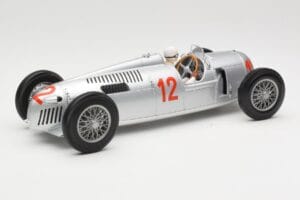 Auto Union Type C #12 H. Stuck Hungarian GP Budapest 1936 Minichamps 1:18 155361012 Kov – obrázek 2 z 6