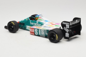 Benetton B186 #20 G. Berger F1 1986 Minichamps 1:18 80439418130 Kov – obrázek 5 z 6