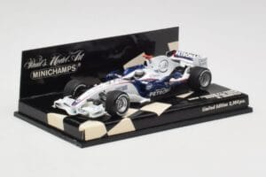 BMW Sauber F1.08 #5 N. Heidfeld Showcar 2008 Minichamps 1:43 400080083 Kov – obrázek 2 z 5
