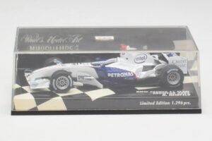 BMW Sauber F1.06 #16 N. Heidfeld F1 2006 Minichamps 1:43 400060086 Kov – obrázek 4 z 5