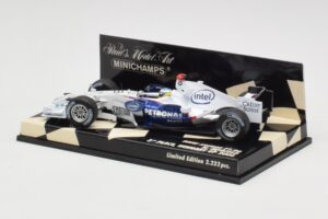 BMW Sauber F1.06 #10 N. Heidfeld Hungarian GP 3rd Place 2006 Minichamps 1:43 400060116 Kov – obrázek 3 z 5