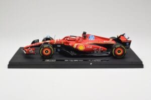 Ferrari SF-24 #16 C. Leclerc Emilia Romagna Grand Prix 2024 Bburago 1:18 18-16821-L-IMOLA-SHOWCASE Kov – obrázek 3 z 7