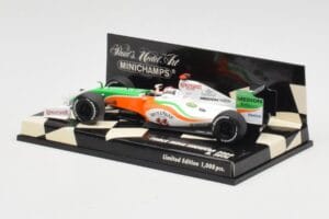 Force India Mercedes VJM02 #20 A. Sutil Showcar 2009 Minichamps 1:43 400090090 Kov – obrázek 3 z 5