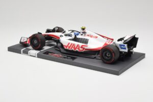 Haas VF-22 #47 M. Schumacher Brazilian GP 2022 Minichamps 1:18 117222147 Pryskyřice – obrázek 5 z 7