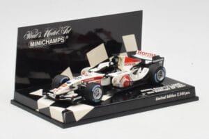 Honda RA106 #12 J. Button Hungarian GP Winner F1 2006 Minichamps 1:43 400060112 Kov – obrázek 2 z 5