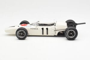 Honda RA272 #11 R. Ginther Mexican Grand Prix 1965 AUTOart 1:18 86597 Kov – obrázek 4 z 8