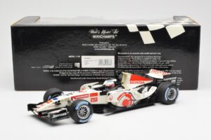 Honda Racing Team RA106 #12 J. Button F1 2006 Minichamps 1:18 100060012 Kov – obrázek 6 z 6