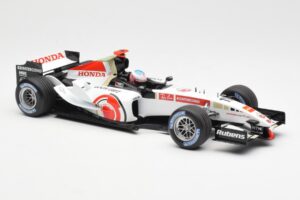 Honda RA106 Honda Racing Team R. Barrichello F1 Showcar 2006 Minichamps 1:18 08MF1-06B-CRB18 Kov – obrázek 4 z 6