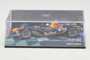 Jordan EJ12 Honda T. Sato F1 2002 Minichamps 1:43 403020110 Kov – obrázek 5 z 5