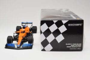 McLaren MCL35M #3 D. Ricciardo Italian GP Winner 2021 Minichamps 1:18 530213303 Pryskyřice – obrázek 6 z 7