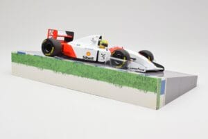 McLaren Ford MP4/8 #8 A. Senna Winner Australian GP 1993 Minichamps 1:18 543933838 Kov – obrázek 4 z 7