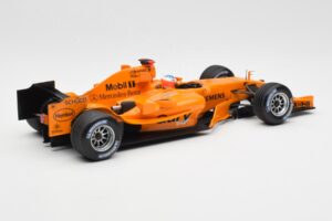 McLaren Mercedes MP4-20 G. Paffett F1 Test Car 2006 Minichamps 1:18 B66962342 Kov – obrázek 2 z 6
