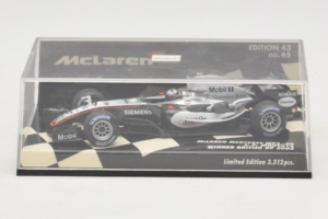 McLaren MP4-20 Mercedes #10 J.P. Montoya British GP Winner F1 2005 Minichamps 1:43 530054320 Kov – obrázek 4 z 5