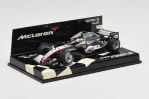 McLaren Mercedes MP4-20 #10 J-P. Montoya Race Car 2005 Minichamps 1:43 530054310 Kov – obrázek 2 z 5