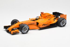 McLaren MP4-20 Mercedes P. de la Rosa Interim Test Car 2006 Minichamps 1:18 530061894 Kov