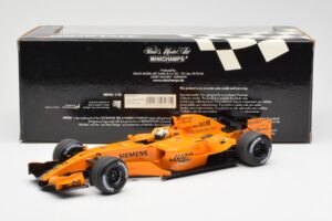 McLaren MP4-21 Mercedes #4 J.P. Montoya Interim Livery 2006 Minichamps 1:18 530061874 Kov – obrázek 6 z 6