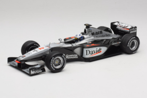 McLaren MP4-15 #2 D. Coulthard F1 2000 Minichamps 1:18 B66962118 Kov
