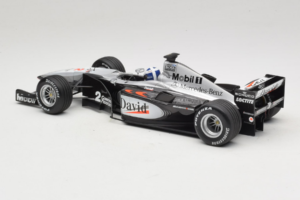 McLaren MP4-15 #2 D. Coulthard F1 2000 Minichamps 1:18 B66962118 Kov – obrázek 5 z 6