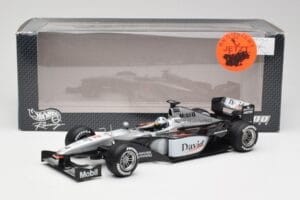 McLaren MP4-15 #2 D. Coulthard F1 2000 Hot Wheels 1:18 26740 Kov – obrázek 6 z 6
