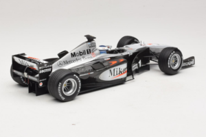 McLaren MP4-15 #1 M. Hakkinen F1 2000 Minichamps 1:18 B66962117 Kov – obrázek 2 z 6