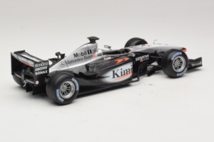 McLaren MP4-20 #9 K. Raikkonen F1 2005 Hot Wheels 1:18 H2286 Kov – obrázek 2 z 6