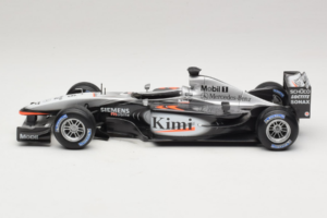 McLaren MP4-20 #9 K. Raikkonen F1 2005 Hot Wheels 1:18 H2286 Kov – obrázek 3 z 6