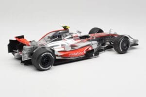 McLaren MP4-22 #2 L. Hamilton Canadian GP Winner 2007 Minichamps 1:18 530071822 Kov – obrázek 2 z 6