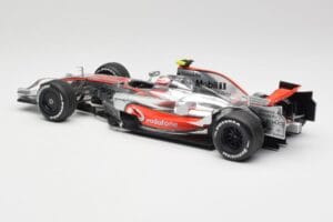 McLaren MP4-22 #2 L. Hamilton Canadian GP Winner 2007 Minichamps 1:18 530071822 Kov – obrázek 5 z 6