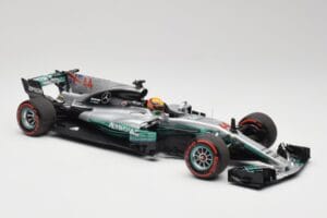 Mercedes AMG W08 EQ Power+ Petronas #44 L. Hamilton F1 World Champion 2017 Minichamps 1:18 186170044 Pryskyřice – obrázek 4 z 7
