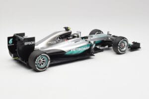 Mercedes AMG W07 #6 N. Rosberg Australia GP Winner 2016 Minichamps 1:18 110160006 Kov – obrázek 2 z 7