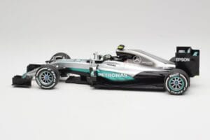 Mercedes AMG W07 #6 N. Rosberg Australia GP Winner 2016 Minichamps 1:18 110160006 Kov – obrázek 3 z 7