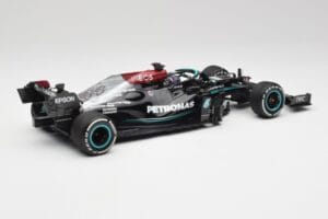 Mercedes AMG W12 #44 L. Hamilton Bahrain GP 2021 Minichamps 1:18 110210144 Kov – obrázek 2 z 7