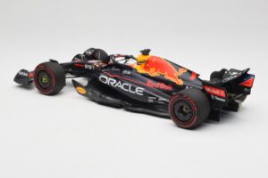 Oracle Red Bull Racing RB18 #1 M. Verstappen Winner Belgian GP 2022 Minichamps 1:18 110221401 Kov – obrázek 3 z 7