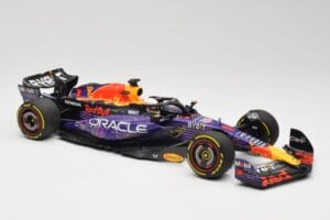 Oracle Red Bull Racing RB19 #33 M. Verstappen Las Vegas GP Winner 2023 Minichamps 1:18 110232201 Pryskyřice – obrázek 4 z 7