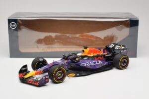 Oracle Red Bull Racing RB19 #33 M. Verstappen Las Vegas GP Winner 2023 Minichamps 1:18 110232201 Pryskyřice – obrázek 7 z 7